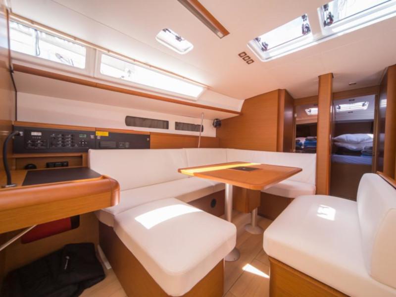 Book yachts online - sailboat - Sun Odyssey 479 - Iraklia - rent