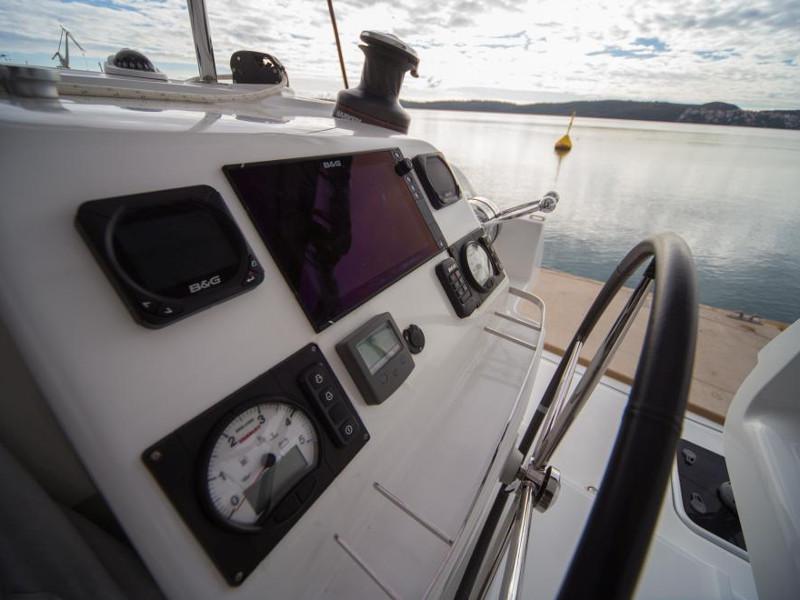 Book yachts online - catamaran - Lagoon 450 Sport - Nathalie - rent