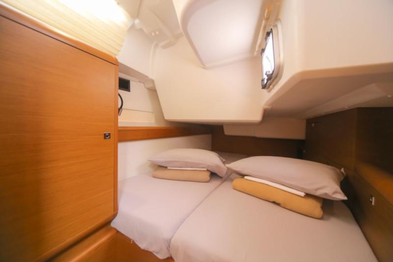 Book yachts online - sailboat - Sun Odyssey 519 - Andaman - rent