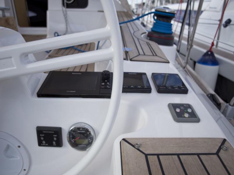 Book yachts online - sailboat - Elan Impression 45 - Elysium - rent