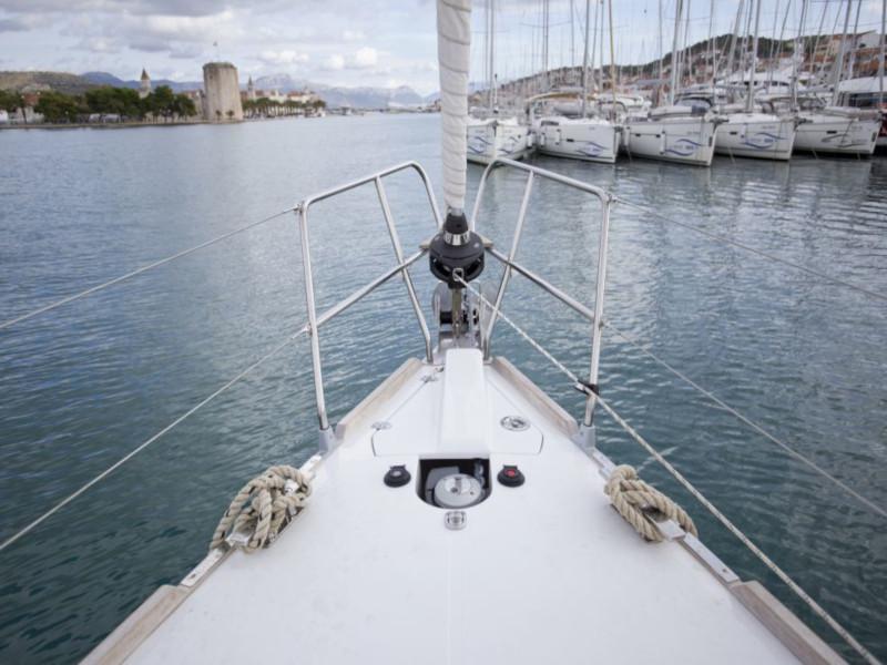 Book yachts online - sailboat - Elan Impression 45 - Elysium - rent