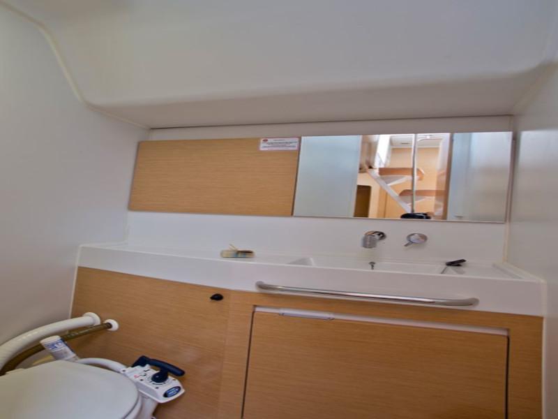 Book yachts online - sailboat - Elan 494 Impression (6) - Fiji - rent