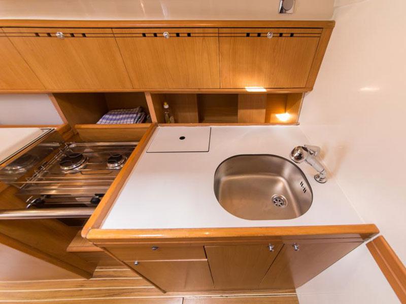 Book yachts online - sailboat - Harmony 52 - Camarat - rent