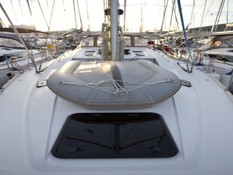 Book yachts online - sailboat - Elan Impression 45 - Caol Ila - rent