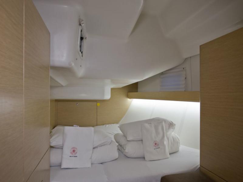 Book yachts online - sailboat - Elan Impression 45 - Caol Ila - rent