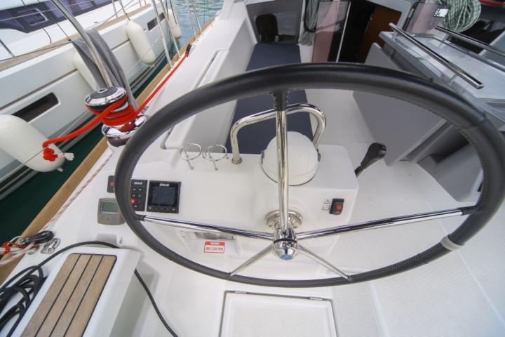 Book yachts online - sailboat - Oceanis 45 - Strauss - rent