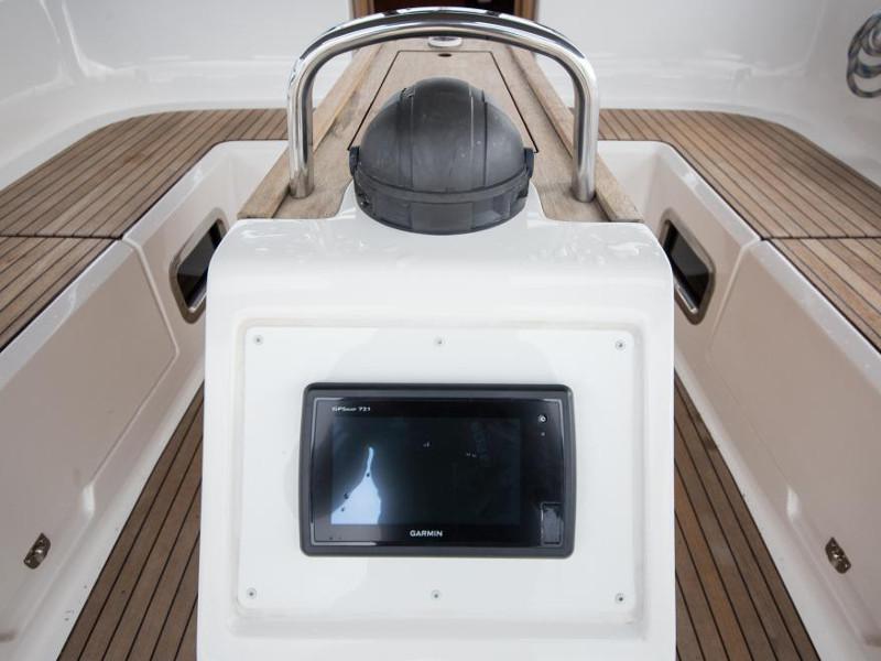 Book yachts online - sailboat - Bavaria Cruiser 46 - Curradi - rent