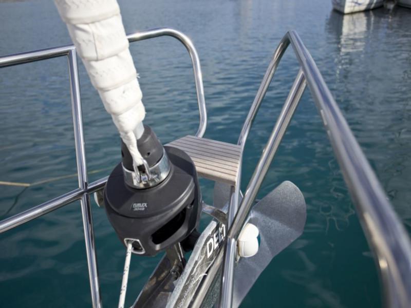 Book yachts online - sailboat - Elan Impression 45 - Six Friends - rent