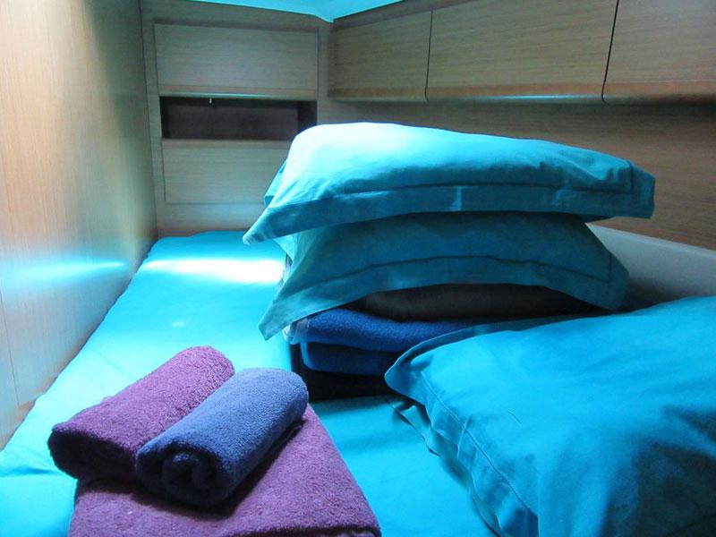 Book yachts online - sailboat - Dufour 500 Grand Large - Djamileh - rent