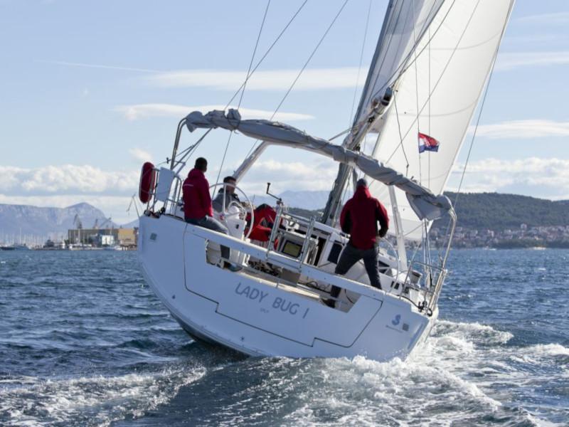 Book yachts online - sailboat - Oceanis 48 (10-4) - Lady Bug I - rent