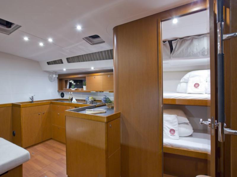 Book yachts online - sailboat - Oceanis 48 (10-4) - Lady Bug I - rent