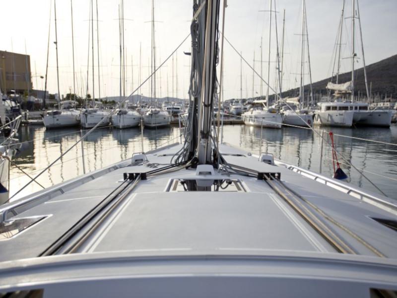 Book yachts online - sailboat - Oceanis 48 (10-4) - Lady Bug I - rent