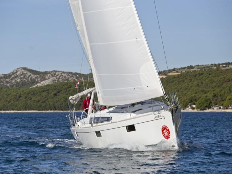 Book yachts online - sailboat - Oceanis 48 (10-4) - Lady Bug I - rent