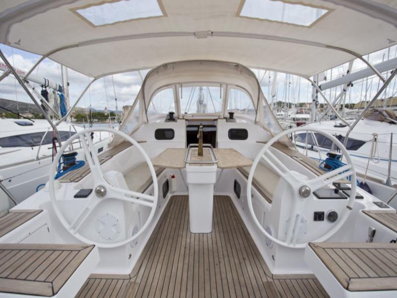 Book yachts online - sailboat - Elan Impression 45 - Midnight - rent