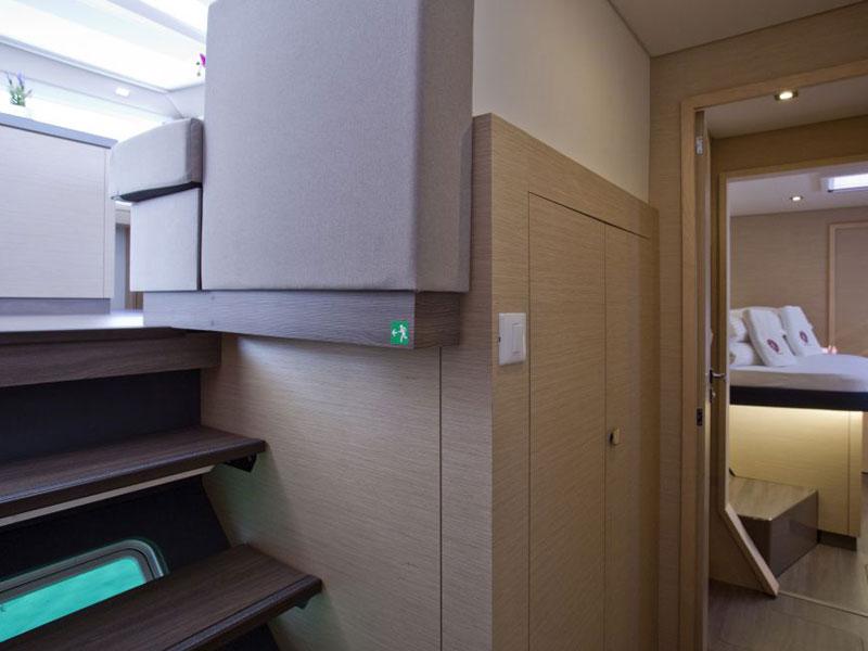Book yachts online - catamaran - Saona 47 - Saga - rent