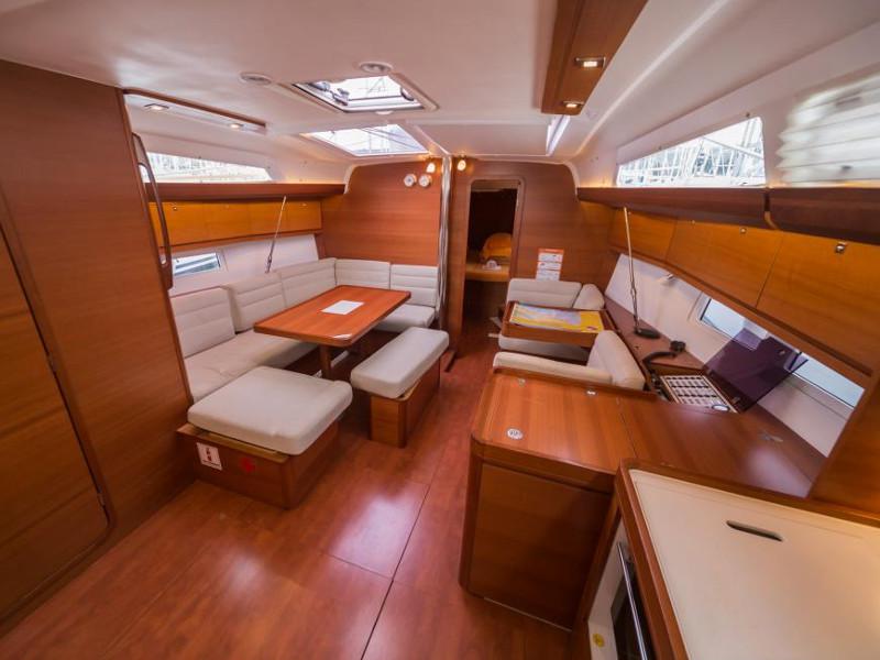 Book yachts online - sailboat - Dufour 410 Grand Large - Werther - rent