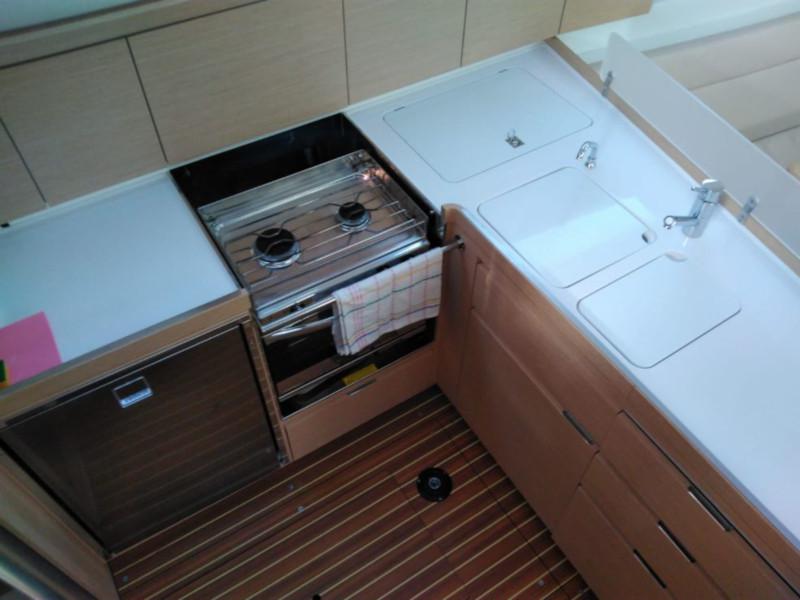 Book yachts online - sailboat - Elan Impression 45 - Merit - rent