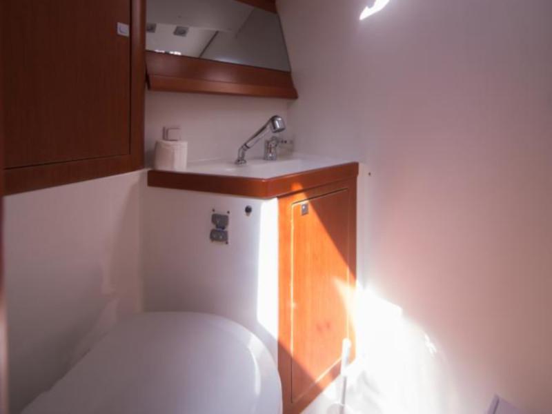 Book yachts online - sailboat - Oceanis 48 - Santorini - rent