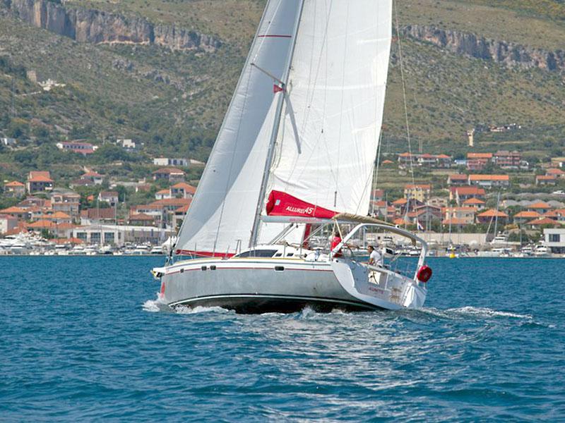Book yachts online - sailboat - Allures 45 - Alunette - rent