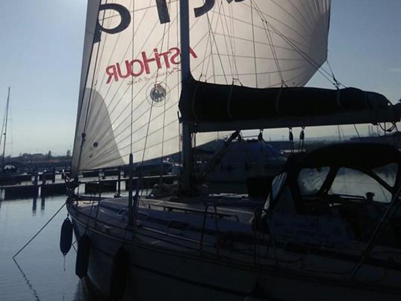 Book yachts online - sailboat - Bavaria 47 - Coae De Veja - rent
