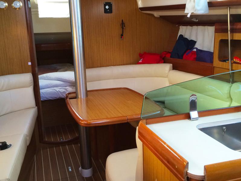 Book yachts online - sailboat - Sun Odyssey 36i - Dado - rent