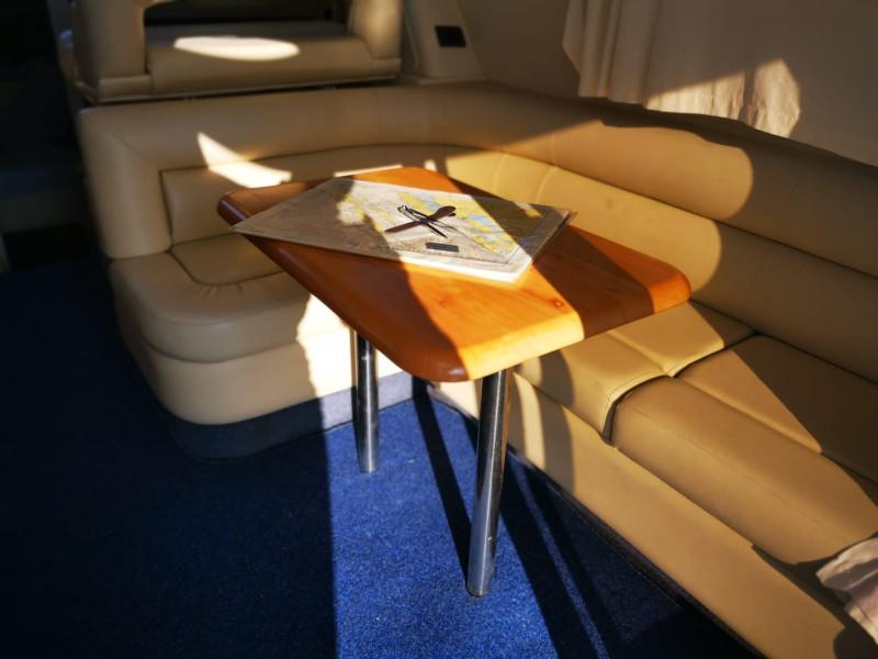 Book yachts online - motorboat - Sealine F34 - Little One - rent