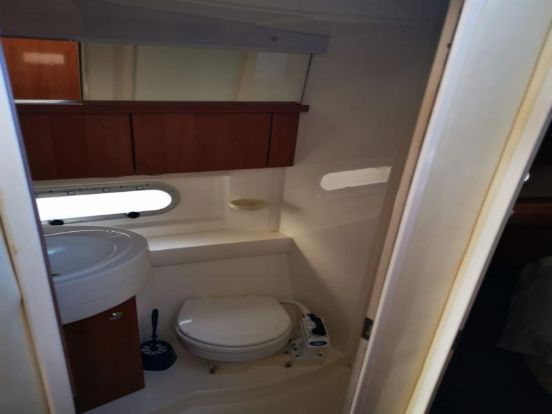 Book yachts online - motorboat - Sealine F34 - Little One - rent