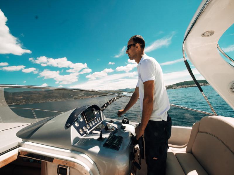 Book yachts online - motorboat - Airon 345 - MI 2 - rent