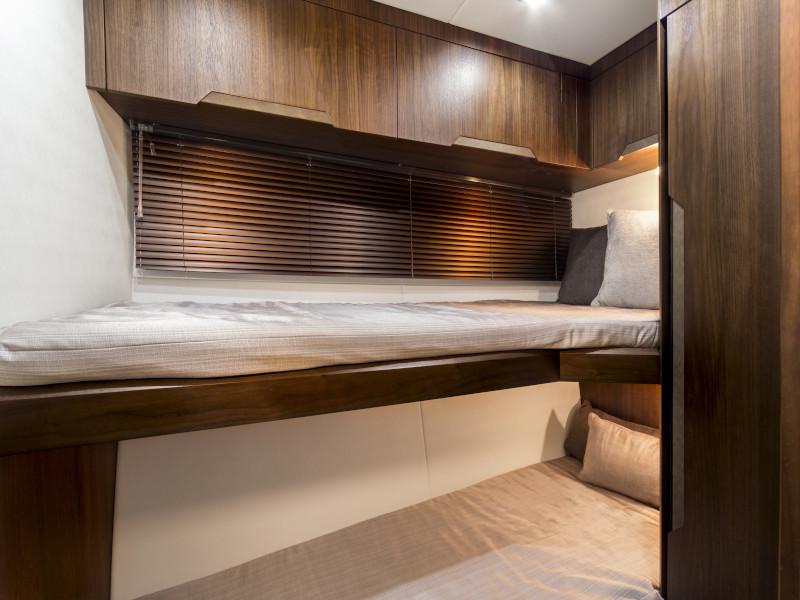 Book yachts online - motorboat - Galeon 500 Fly - Barbara - rent