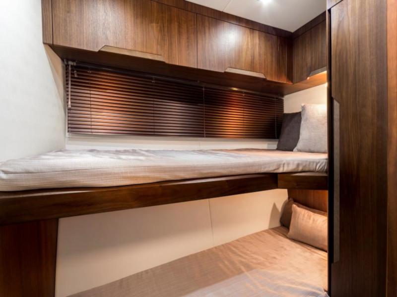 Book yachts online - motorboat - Galeon 500 Fly - Barbara - rent