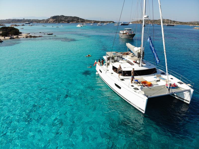 Book yachts online - catamaran - Saba 50 - Lamela - rent