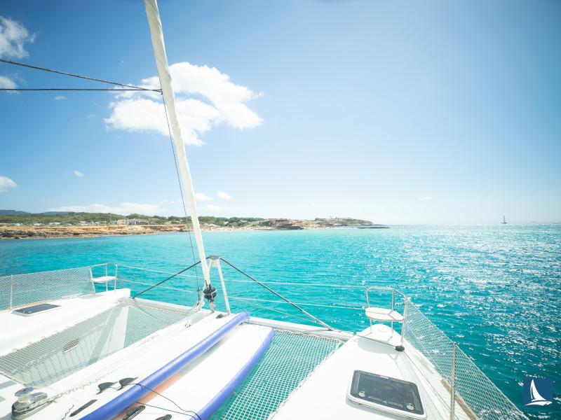 Book yachts online - catamaran - Lagoon 450 Sport - Felix Finis - rent