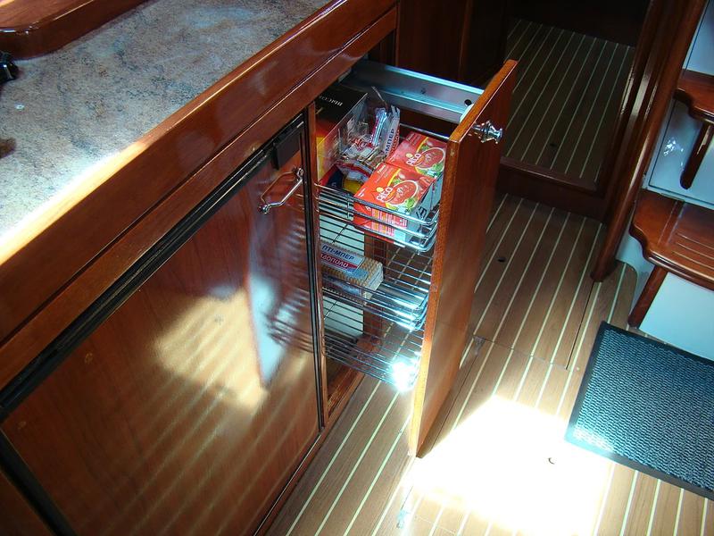 Book yachts online - sailboat - Ocean Star 51.2 - Anastasia - rent