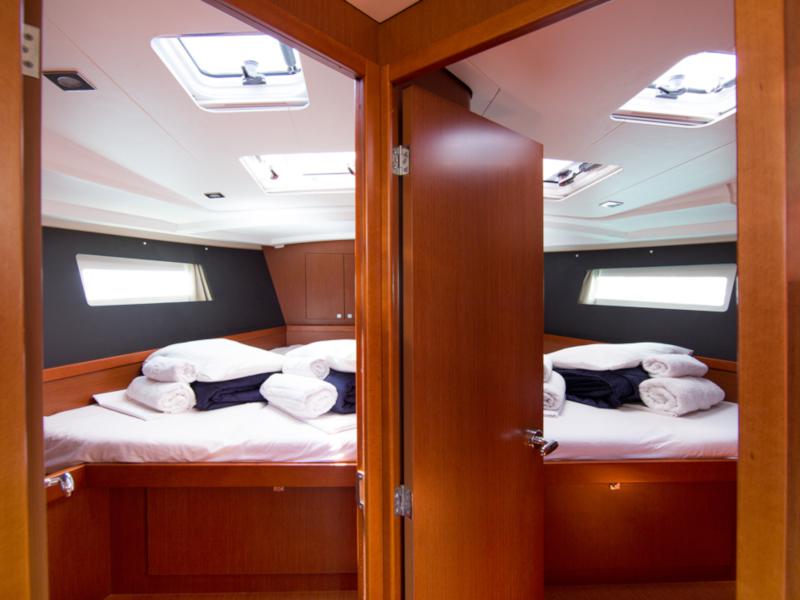 Book yachts online - sailboat - Oceanis 45 - DAEDALUS - rent