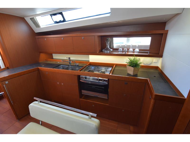 Book yachts online - sailboat - Oceanis 45 - Semiramis (Refit 2021) - rent