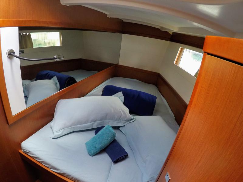 Book yachts online - sailboat - Oceanis 48 - Cayetana - rent