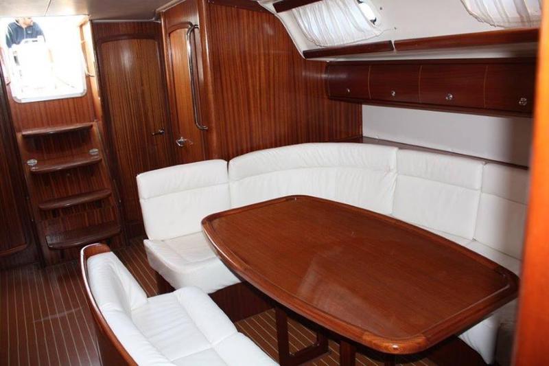 Book yachts online - sailboat - Bavaria 49 - Sofie - Refit 2019 - rent