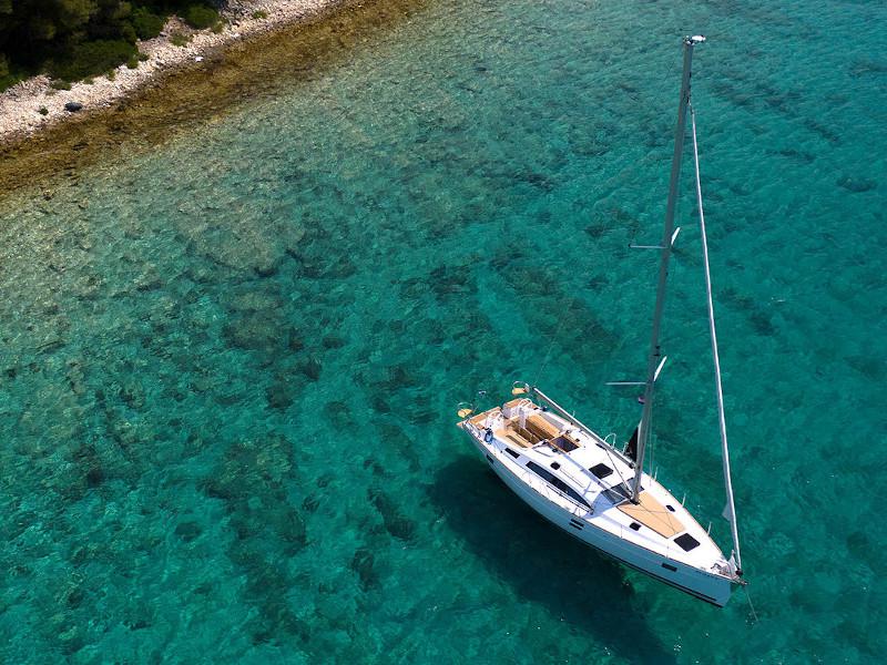 Book yachts online - sailboat - Elan Impression 45.1 - Anastasia - rent