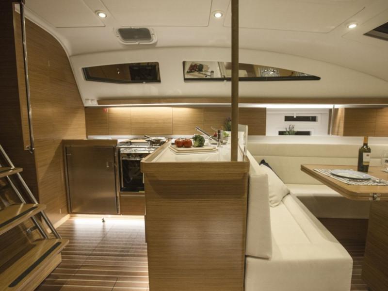 Book yachts online - sailboat - Elan 45 Impression - 4 cabin version - Vera - rent