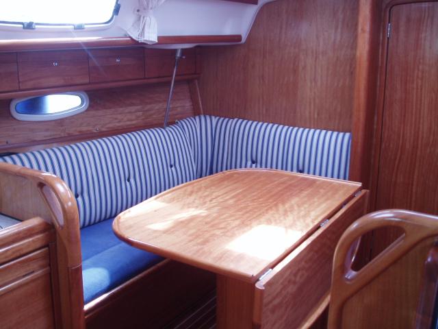 Book yachts online - sailboat - Bavaria 33 Cruiser - Konstantinos - rent