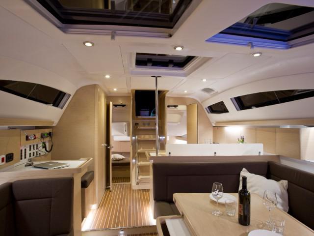 Book yachts online - sailboat - Elan 45 Impression AC - SHOW TIME(AC) - rent