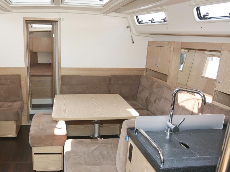 Book yachts online - sailboat - Hanse 455 - Gabriel I - rent