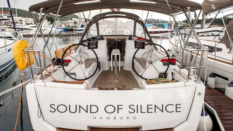 Book yachts online - sailboat - Sun Odyssey 389 - Sound of Silence - rent