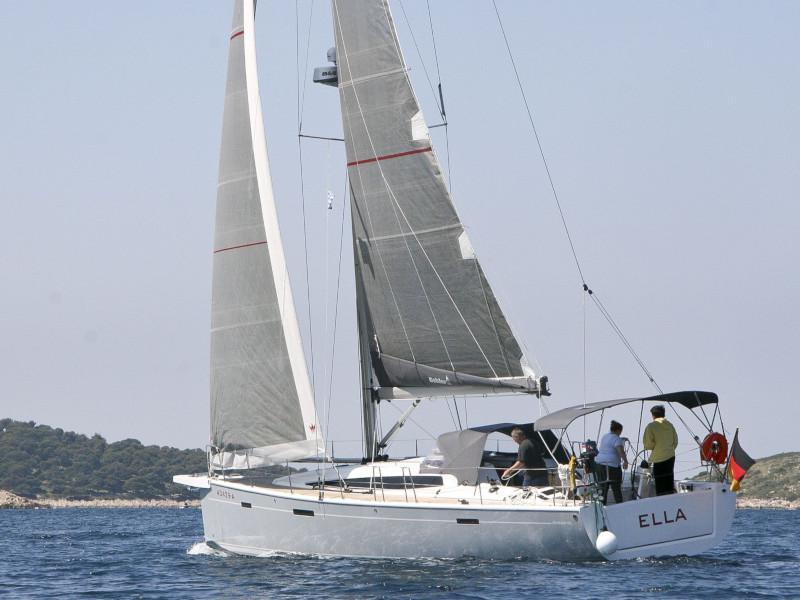 Book yachts online - sailboat - Dehler 42 - Ella - rent