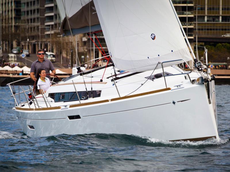 Book yachts online - sailboat - Sun Odyssey 389 - Suzie Q - rent