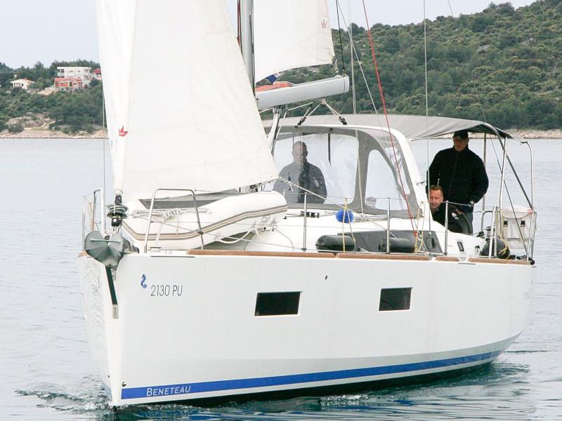 Book yachts online - sailboat - Oceanis 38 - Auxelle - rent