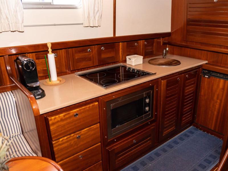Book yachts online - motorboat - Menorquin 160 - Buccara VIII - rent