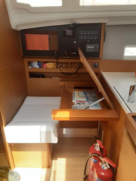 Book yachts online - sailboat - Sun Odyssey 410 - Circe - rent