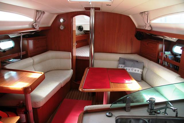 Book yachts online - sailboat - Sun Odyssey 37 - Argonautes - rent