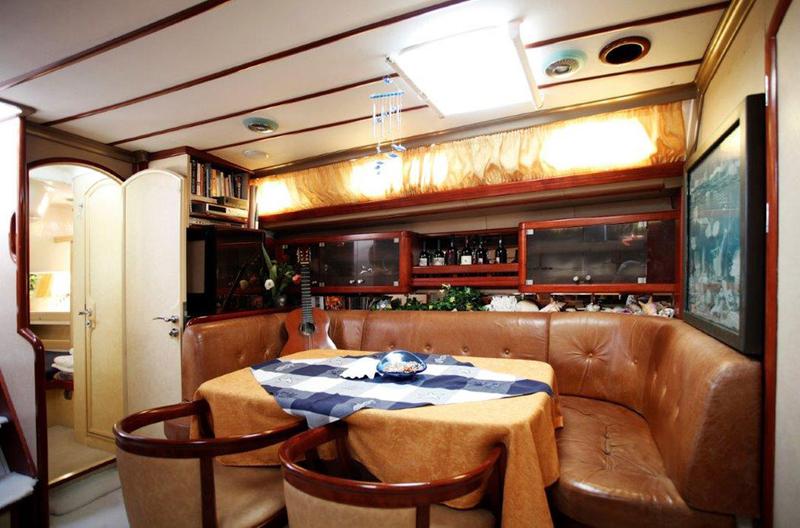 Book yachts online - sailboat - Ocean Yachts Custom built Luxury - Sofia Star 1 - rent